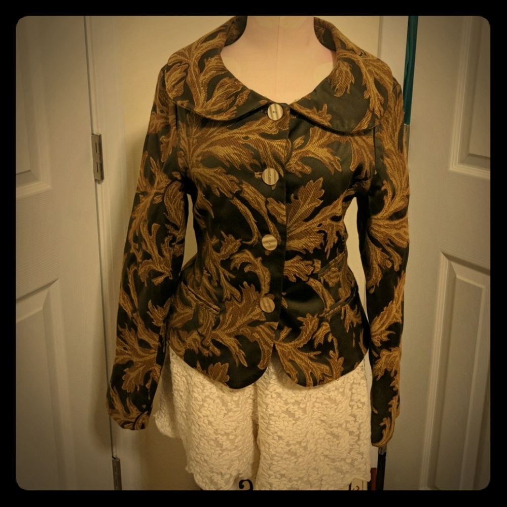 Jacquard fabric collared button up jacket